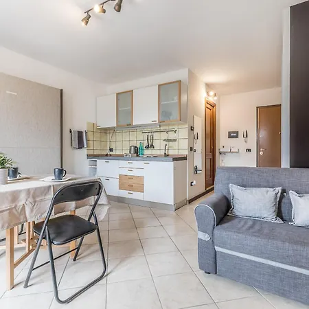 Work Relax Apartment